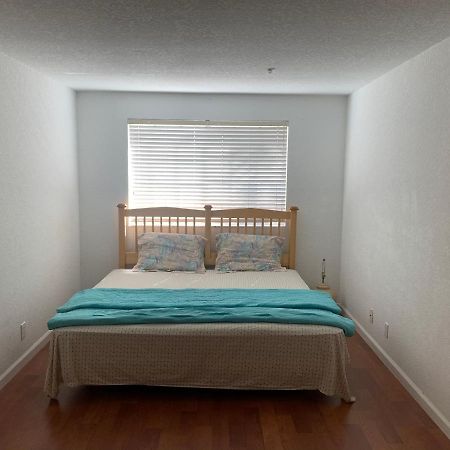 Bedroom Suite In Lauderdale Lakes Townhome Fort Lauderdale Extérieur photo