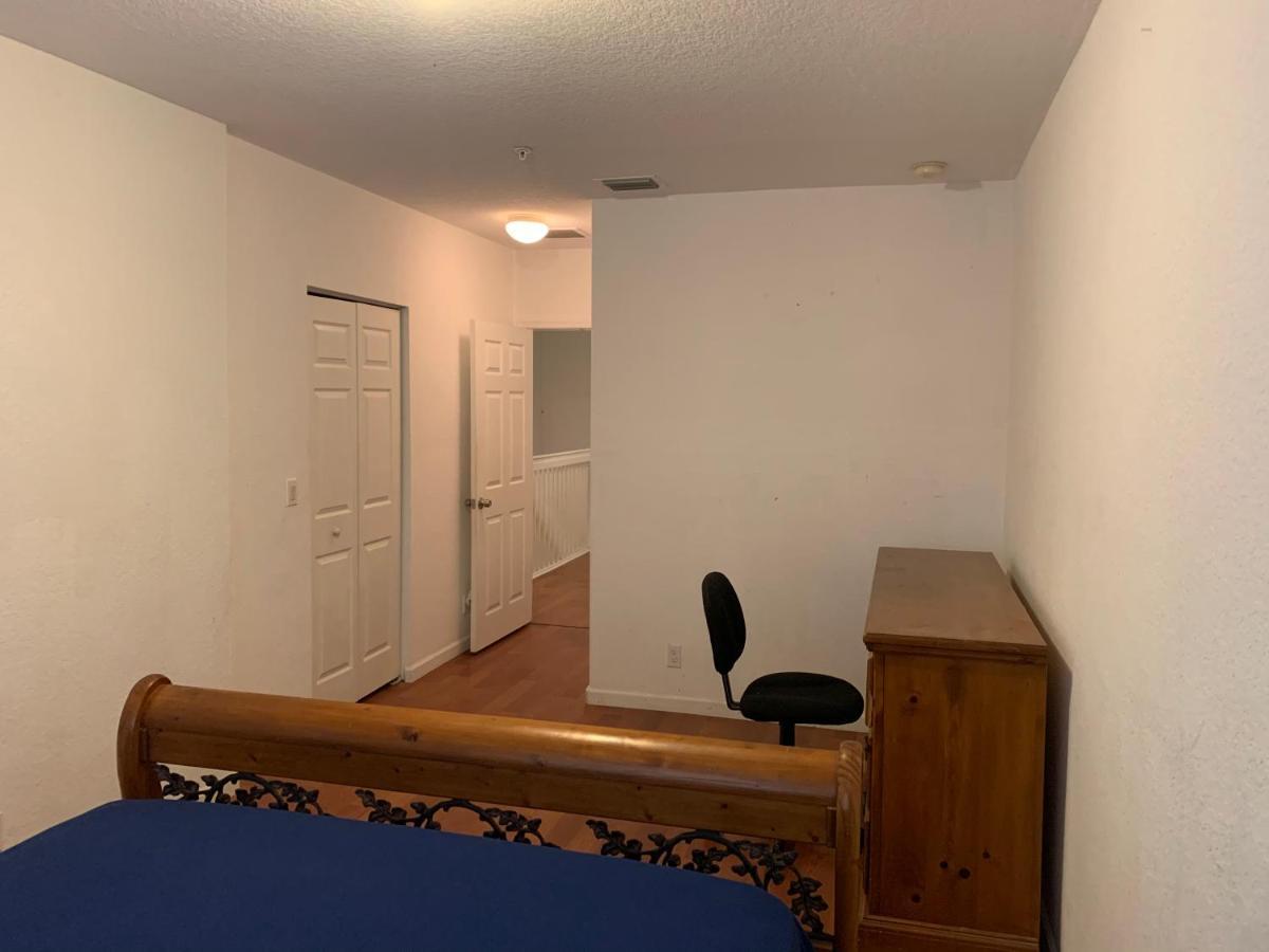 Bedroom Suite In Lauderdale Lakes Townhome Fort Lauderdale Extérieur photo