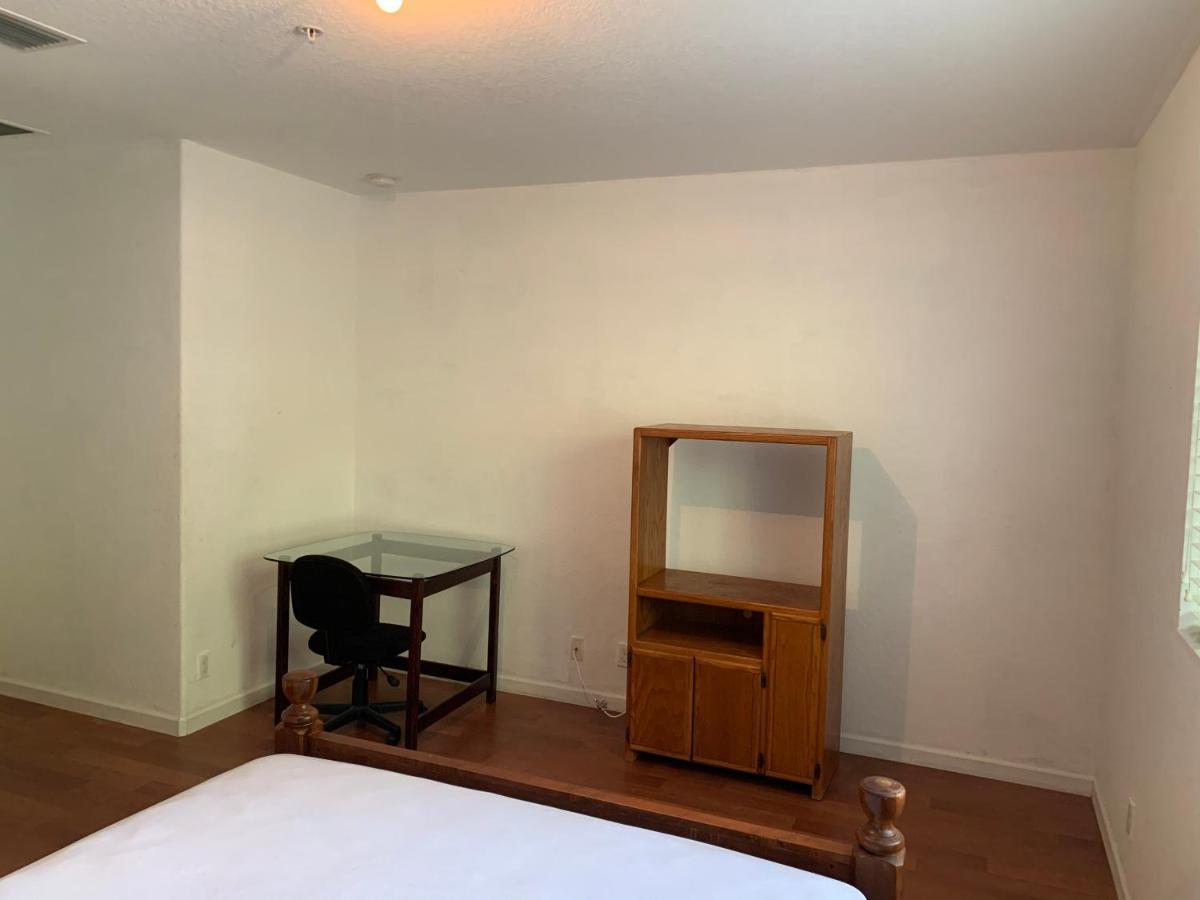 Bedroom Suite In Lauderdale Lakes Townhome Fort Lauderdale Extérieur photo