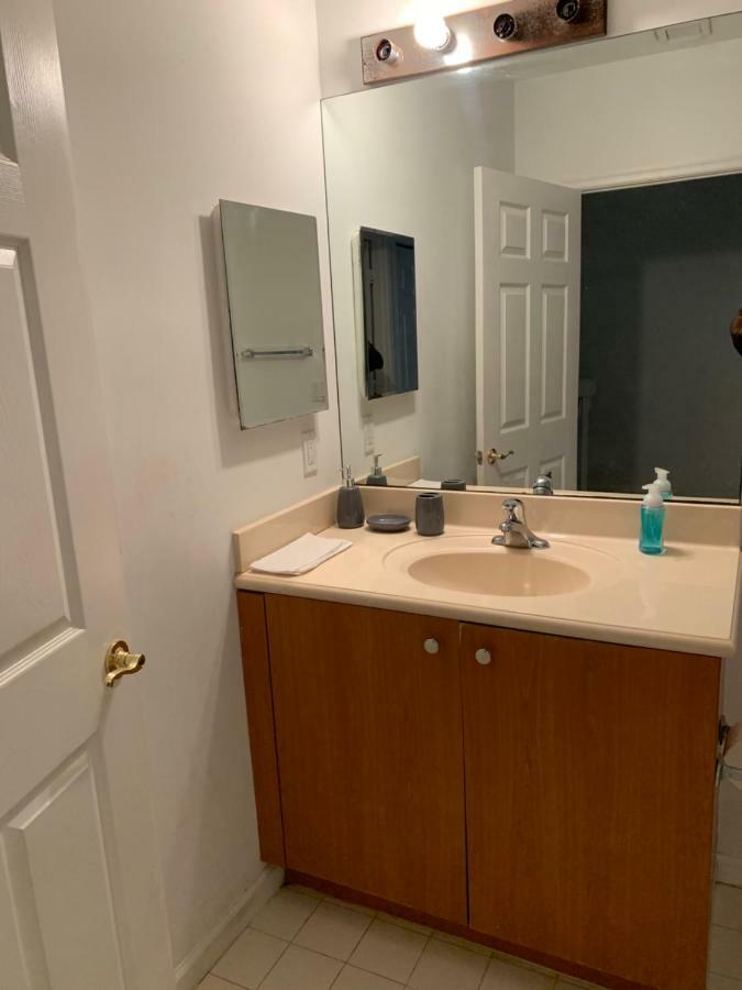 Bedroom Suite In Lauderdale Lakes Townhome Fort Lauderdale Extérieur photo